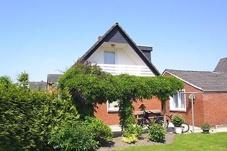 Ferienwohnungen Im Haus Nordseebrise Neuharlingersiel Exterior foto
